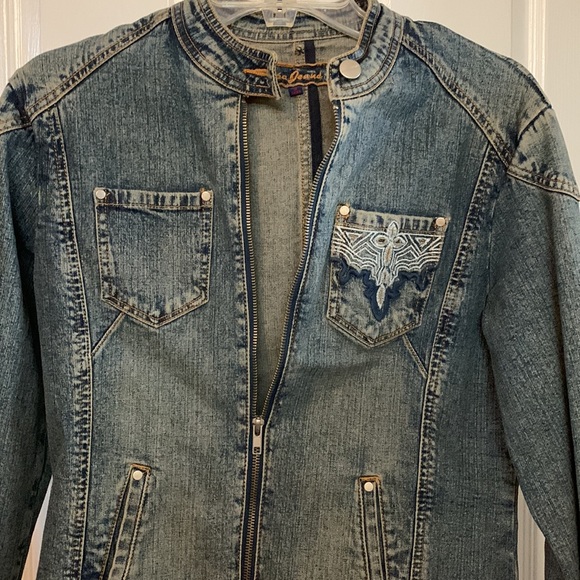 UEC Yuka Jeans boutique jean jacket zippered w embroidered pocket detailing szM - Picture 2 of 8